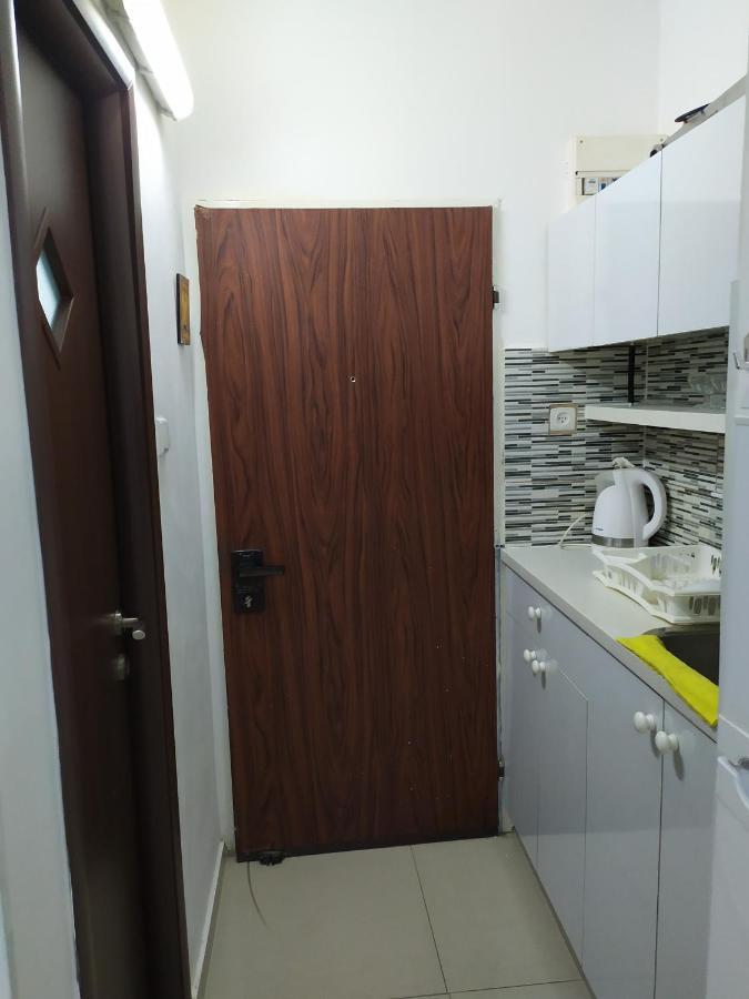 Nelly'S Housing Unit Apartamento Eilat Exterior foto